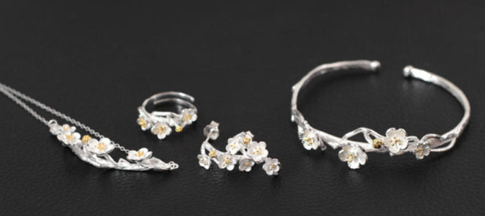 Winter Bloom – Plum Blossom Silver Jewelry Set